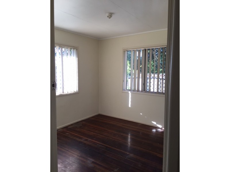 23 Hughes Street, Eagleby QLD 4207