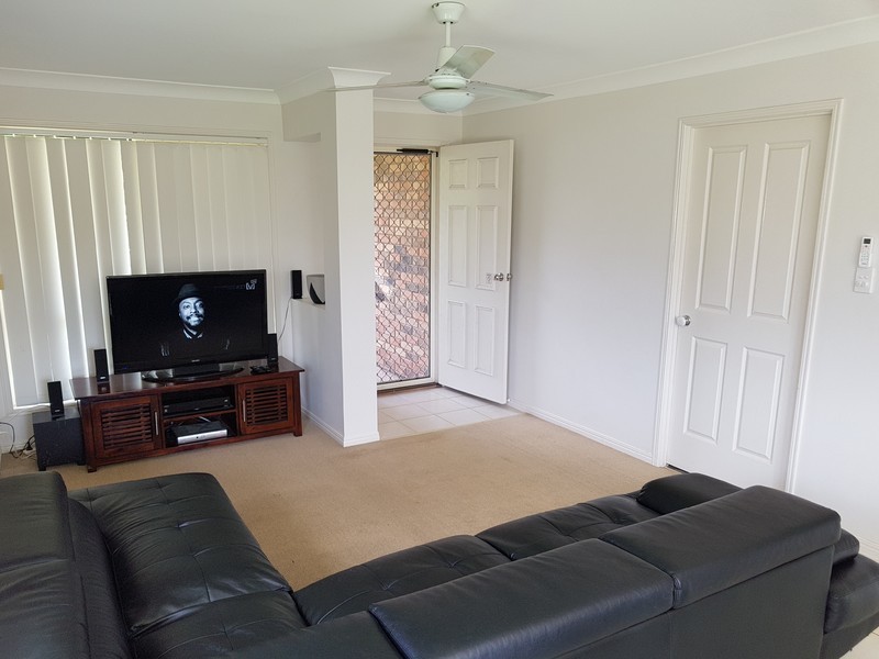 6 Williamson Place, Redbank Plains QLD 4301