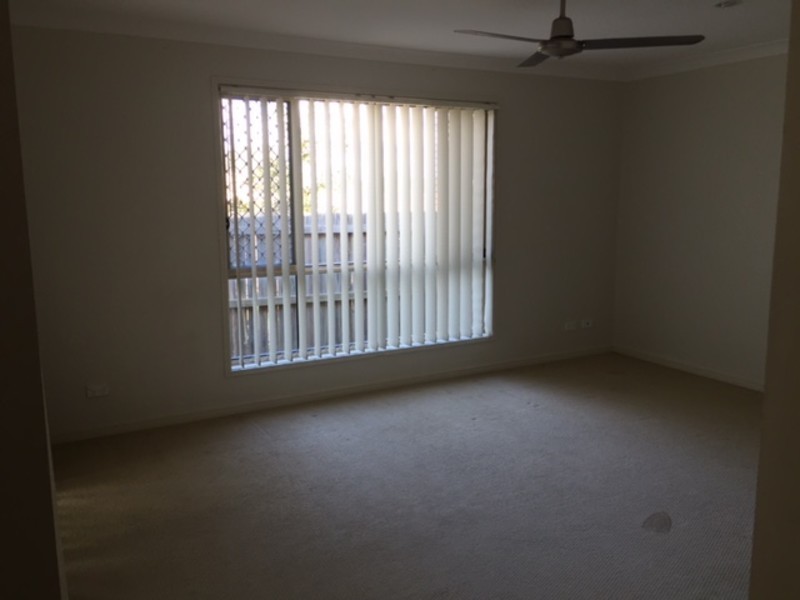Hillcrest QLD 4118