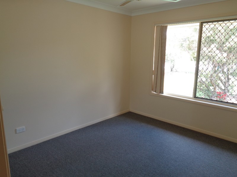 5 Ingles Drive, Redbank Plains QLD 4301