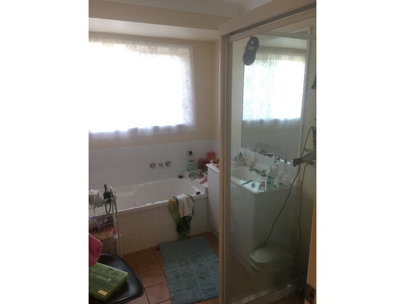 5 Ingles Drive, Redbank Plains QLD 4301