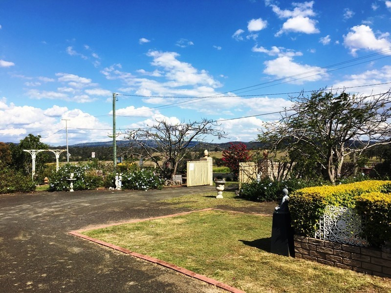 141 Zischke Road, Hatton Vale QLD 4341