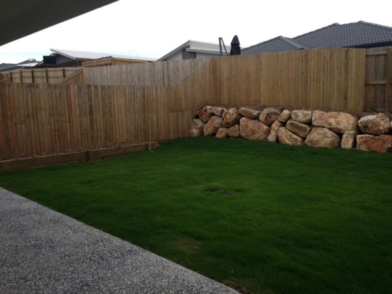 30 Carpenter Street, Yarrabilba QLD 4207