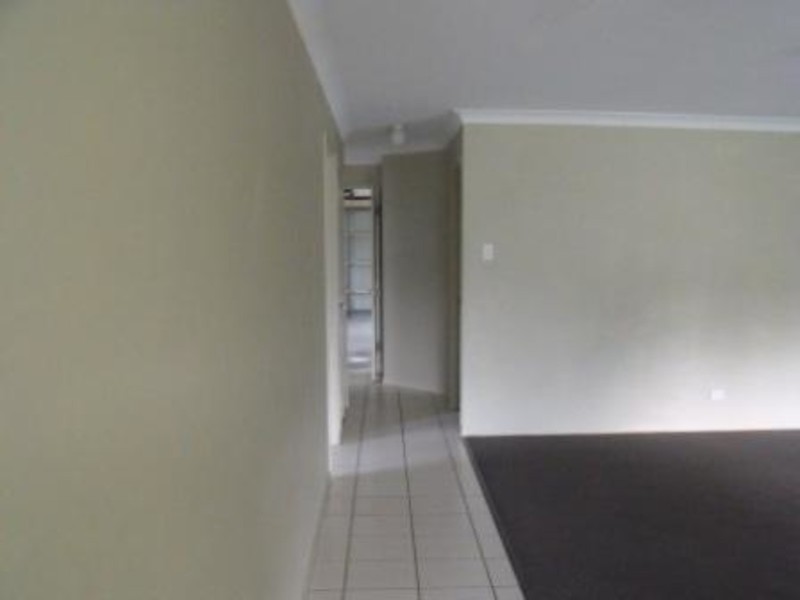 106 Glade Drive, Gaven QLD 4211