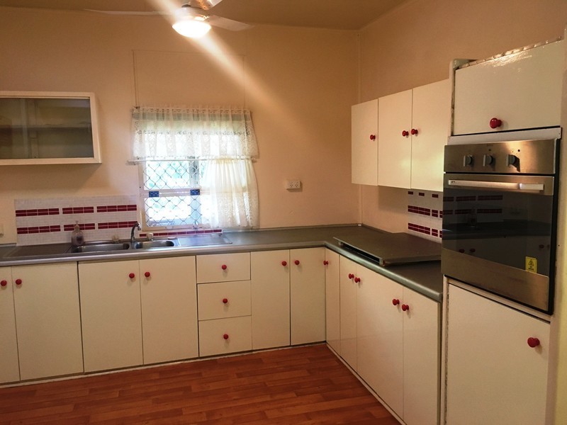 8 Chubb Lane, North Ipswich QLD 4305