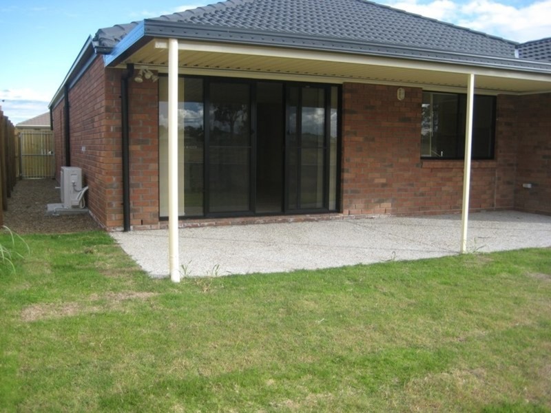 14 Pencarrow Street, Raceview QLD 4305