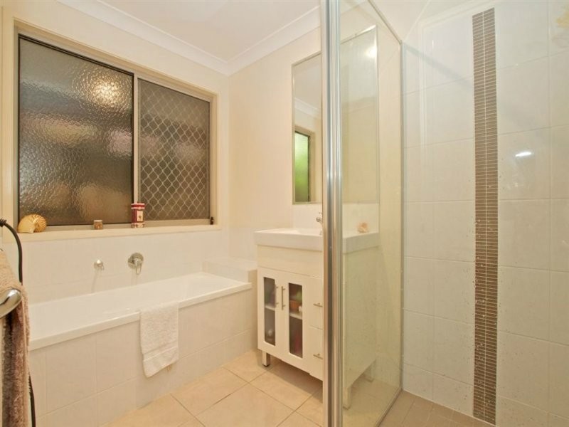 21 Cairngorm Street, Carrara QLD 4211