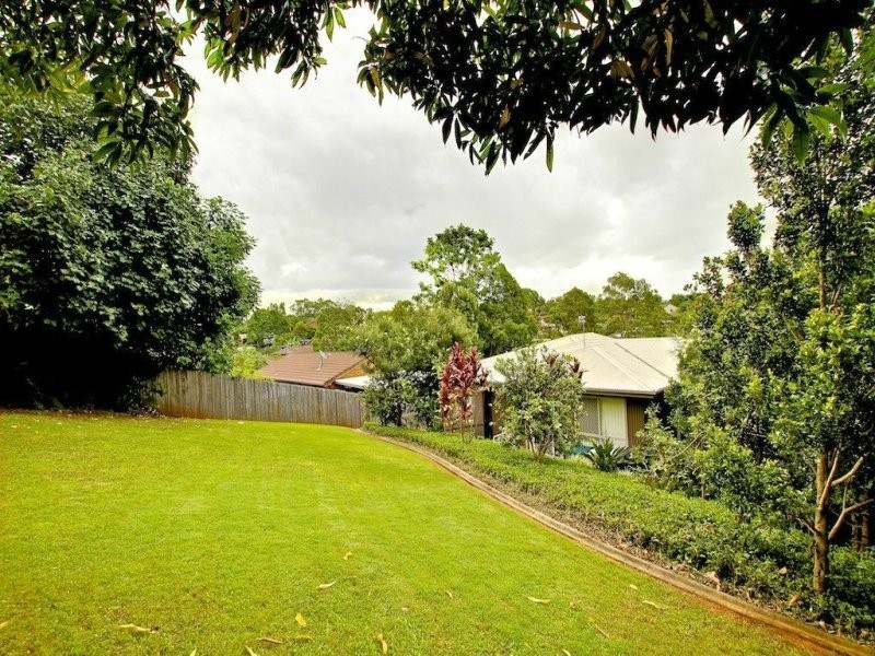 21 Cairngorm Street, Carrara QLD 4211