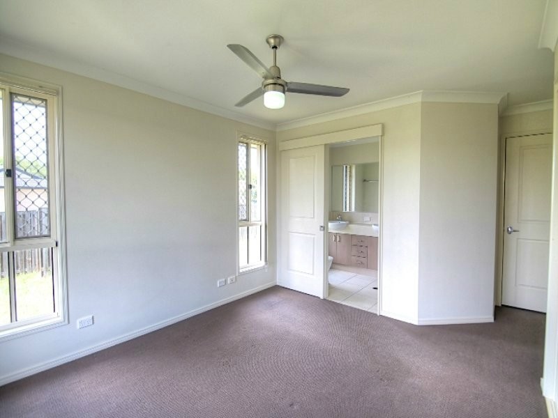 7 Ronayne Circuit, One Mile QLD 4305