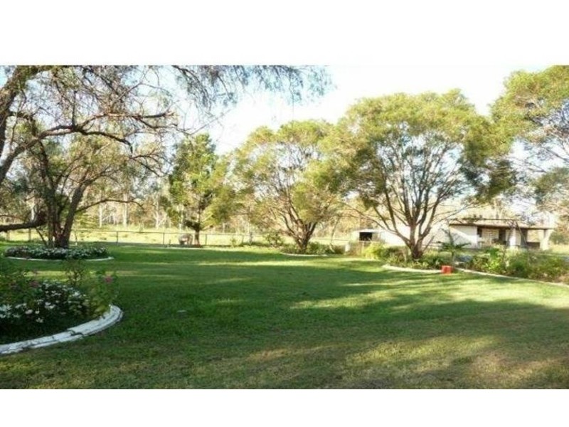 27 Taylors Road, Walloon QLD 4306