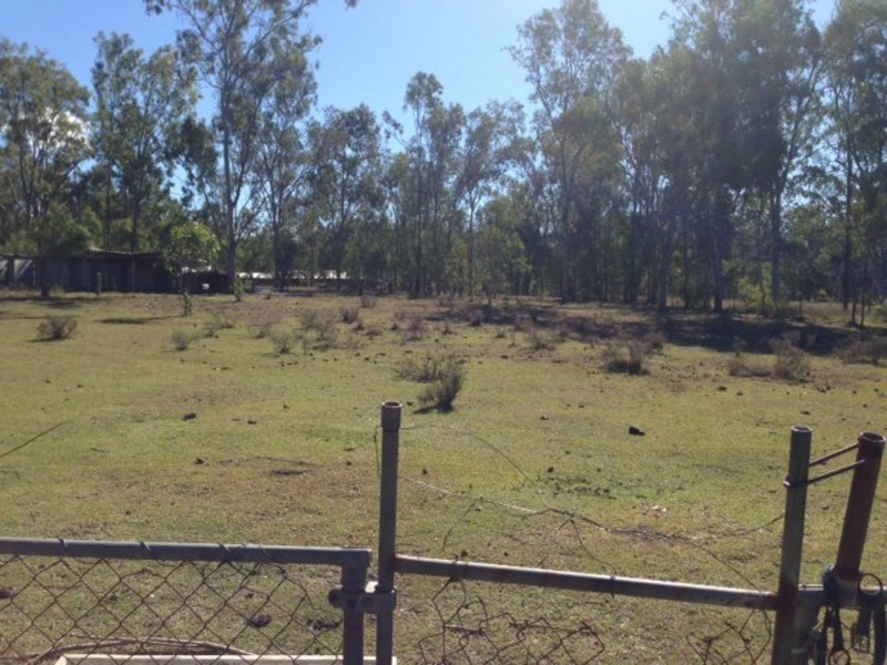27 Taylors Road, Walloon QLD 4306