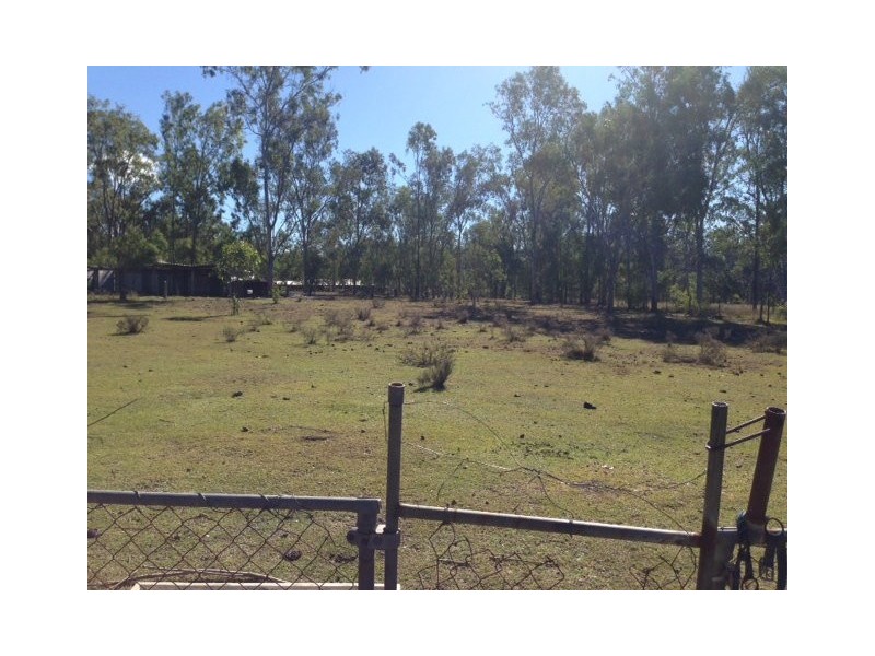 27 Taylors Road, Walloon QLD 4306