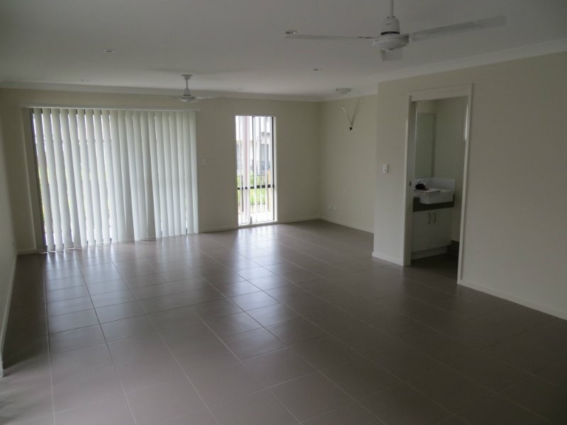 Coomera QLD 4209