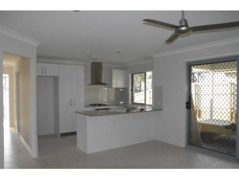 Yamanto QLD 4305