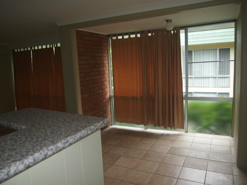 5/15 Darrambal Sreet, Surfers Paradise QLD 4217