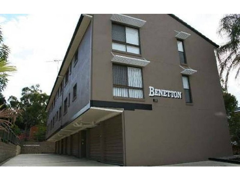 1/70 Hilltop Avenue, Chermside QLD 4032