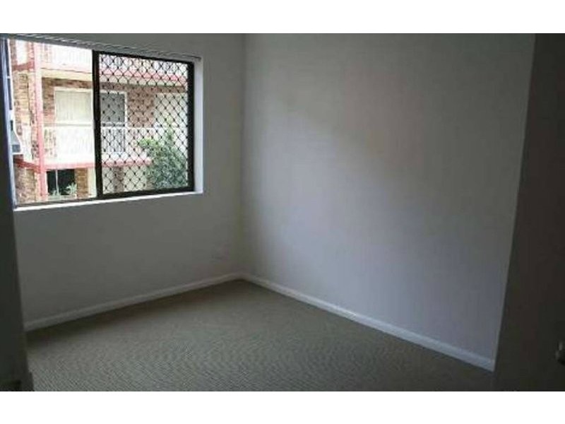 1/70 Hilltop Avenue, Chermside QLD 4032