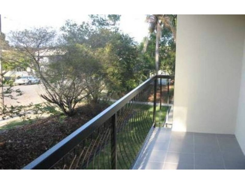 1/70 Hilltop Avenue, Chermside QLD 4032