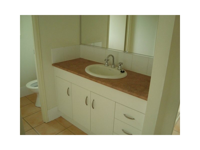Collingwood Park QLD 4301