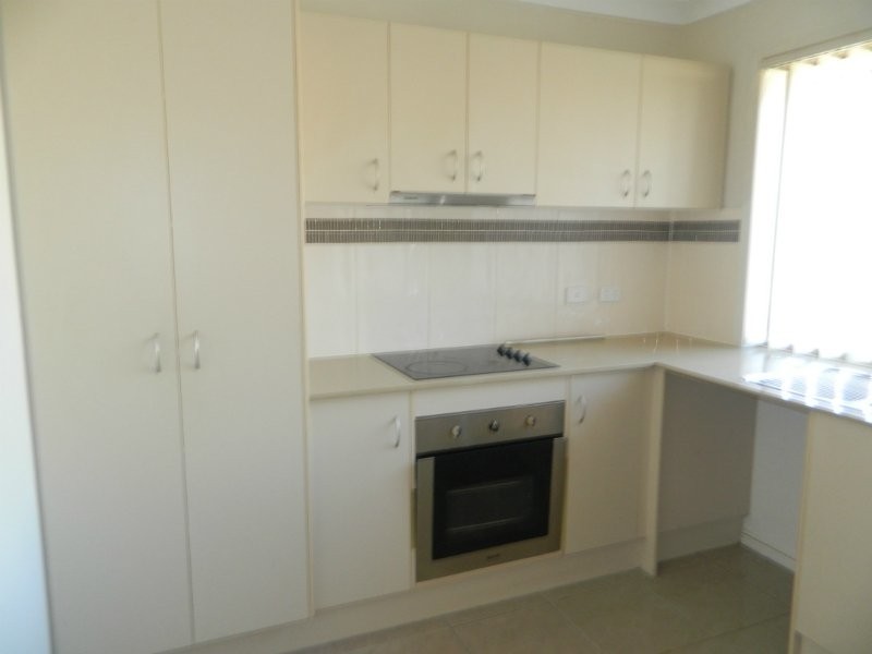 Flinders View QLD 4305