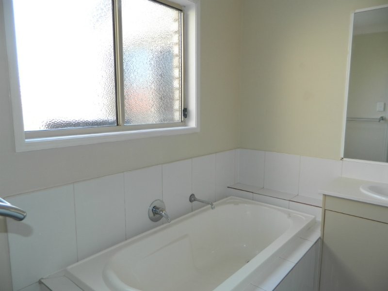 Flinders View QLD 4305