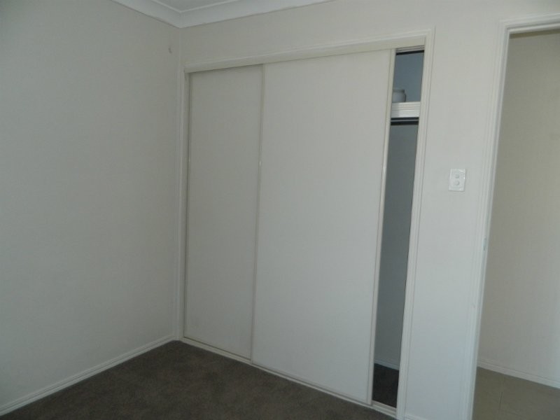 Flinders View QLD 4305