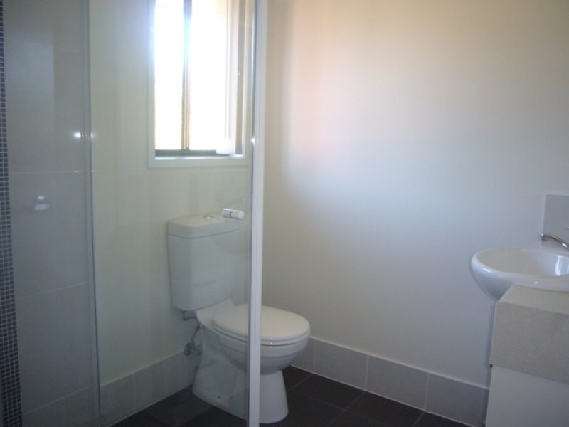 3/118 Samsonvale, Strathpine QLD 4500