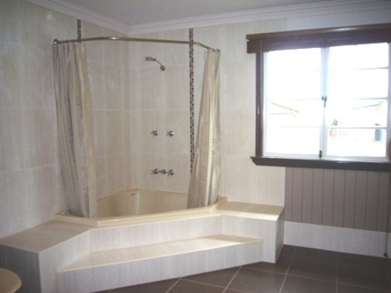 5 Conners Street, Petrie QLD 4502