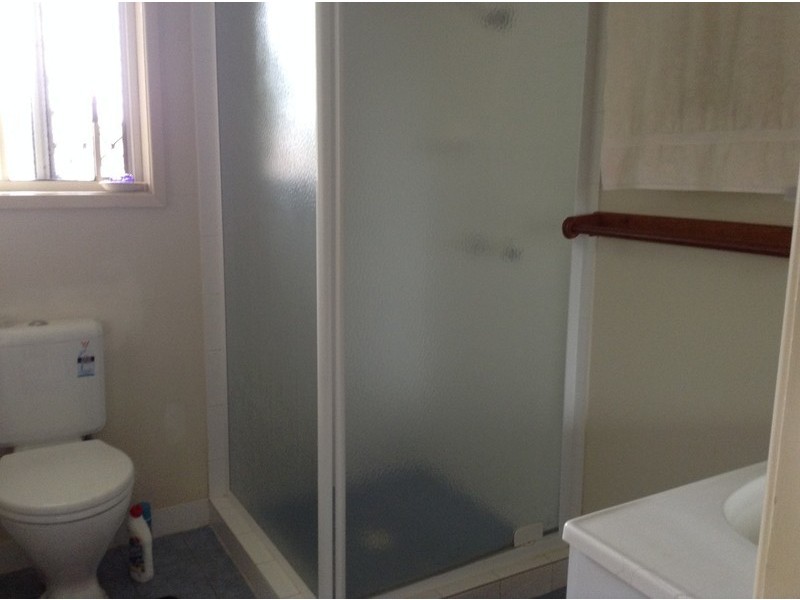 2/28 Spring Road, Kallangur QLD 4503