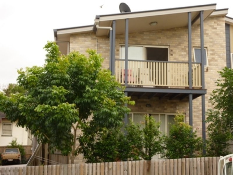 3/3 Patterson Street, Petrie QLD 4502