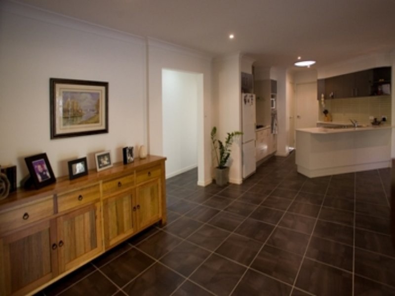 34 Bella Street, Cashmere QLD 4500