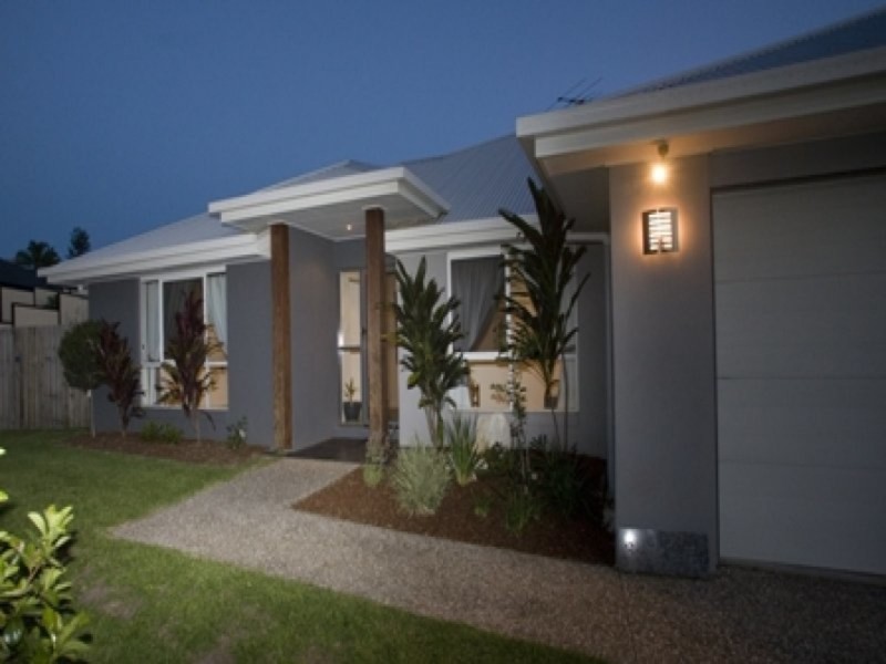 34 Bella Street, Cashmere QLD 4500