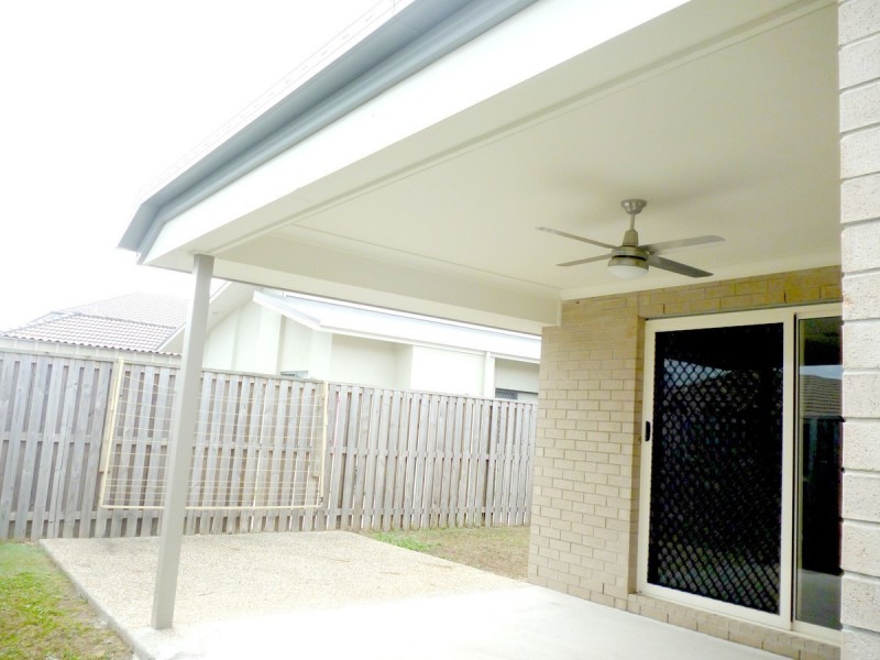 7 Ravenbourne Street, Fitzgibbon QLD 4018