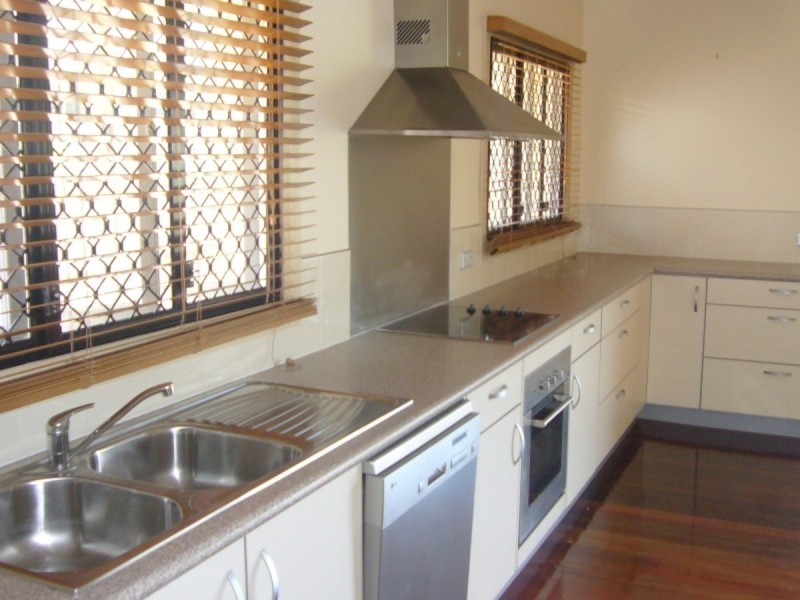 52 Power Street, Wavell Heights QLD 4012