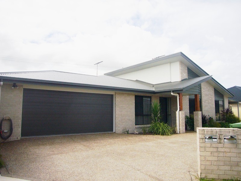 1/16 Rainbird Circuit, Kallangur QLD 4503