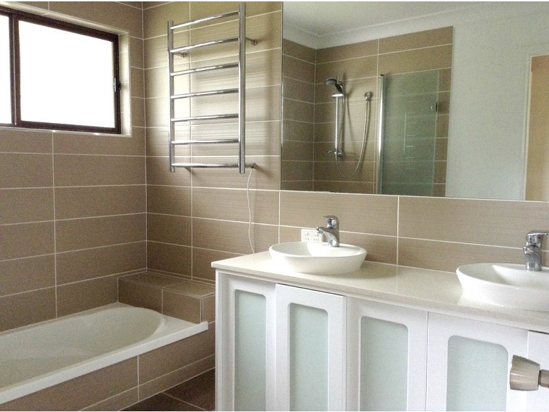 12 Woodbury, Bray Park QLD 4500