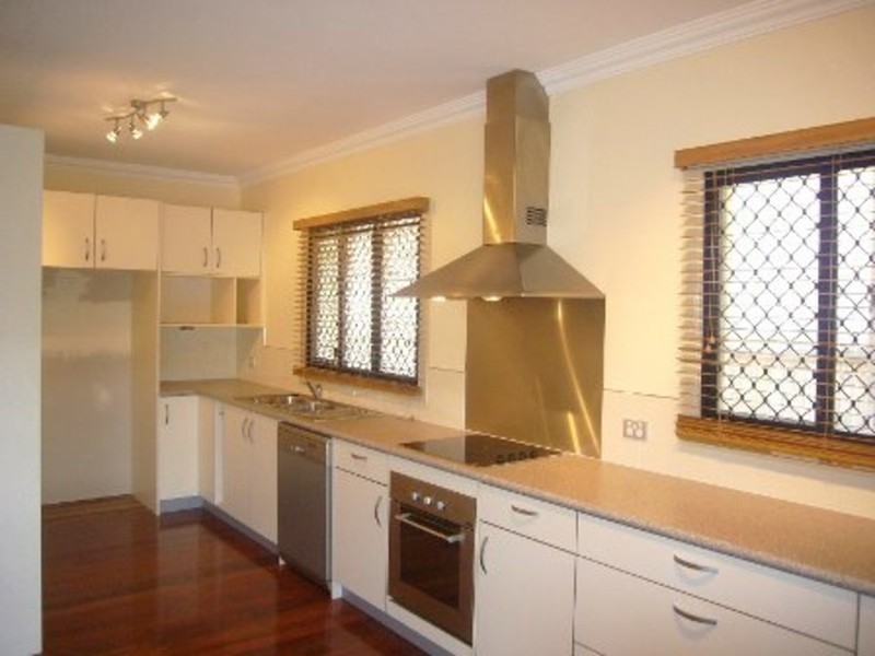 52 Power Street, Wavell Heights QLD 4012