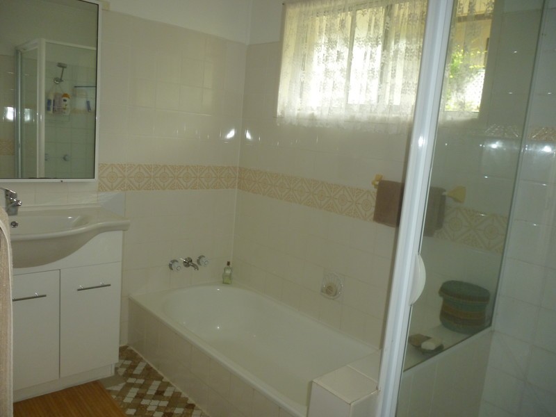 25 Roderick Street, Dayboro QLD 4521