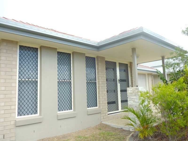 7 Ravenbourne Street, Fitzgibbon QLD 4018