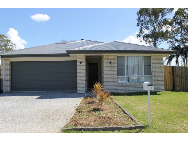 15 Admiralty Circuit, Lawnton QLD 4501