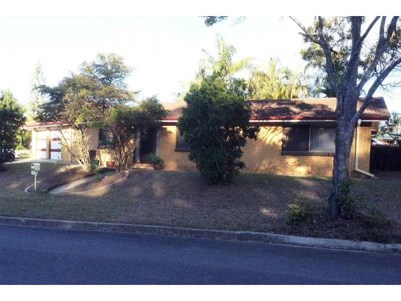 12 Devoran Street, Albany Creek QLD 4035