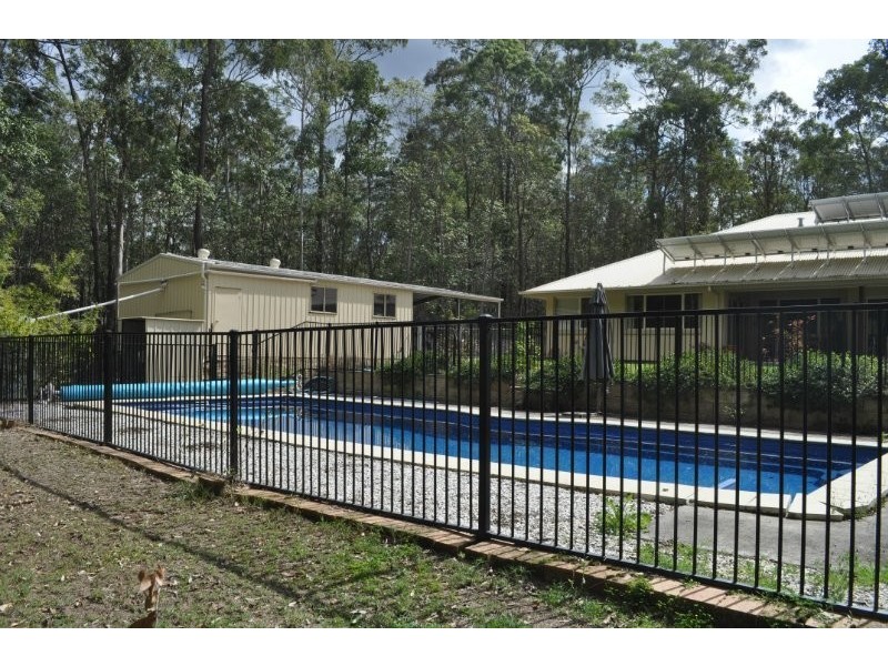 Warner QLD 4500