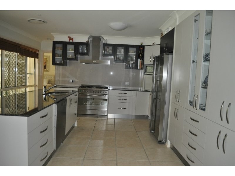 Warner QLD 4500