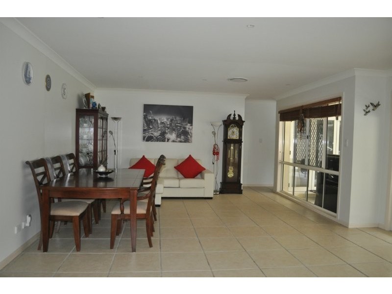 Warner QLD 4500