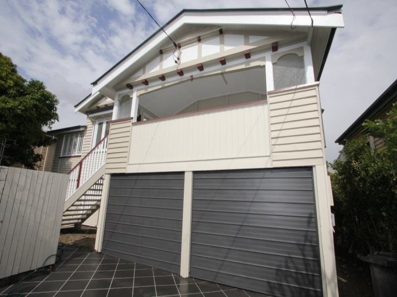 Grange QLD 4051