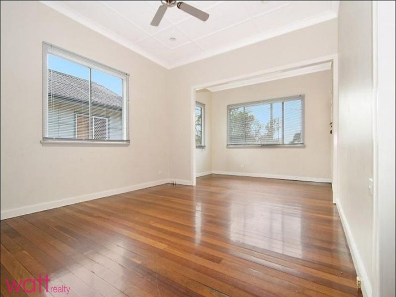 32 Church Road, Zillmere QLD 4034