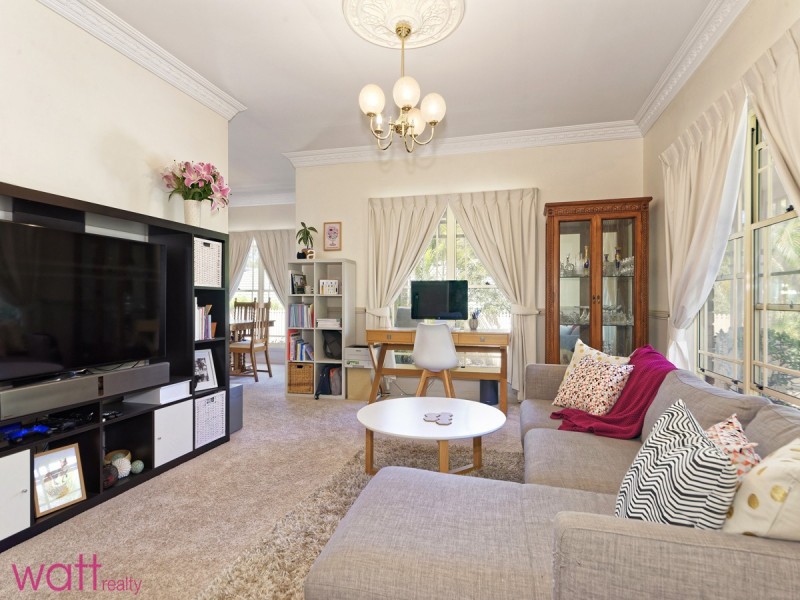 18 Whipbird Place, Aspley QLD 4034