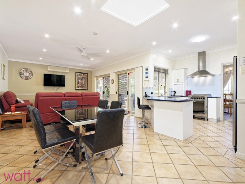 18 Whipbird Place, Aspley QLD 4034