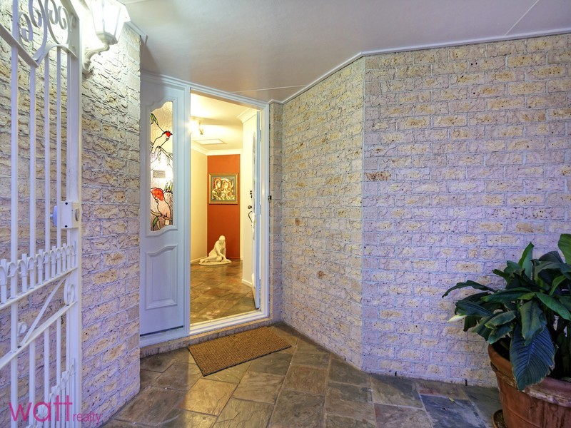 8 Picasso Crescent, Carseldine QLD 4034