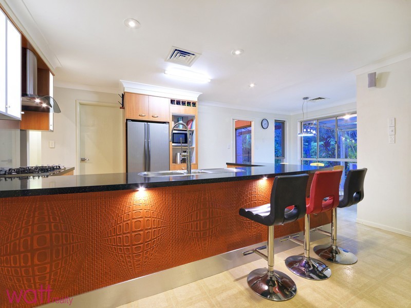 8 Picasso Crescent, Carseldine QLD 4034